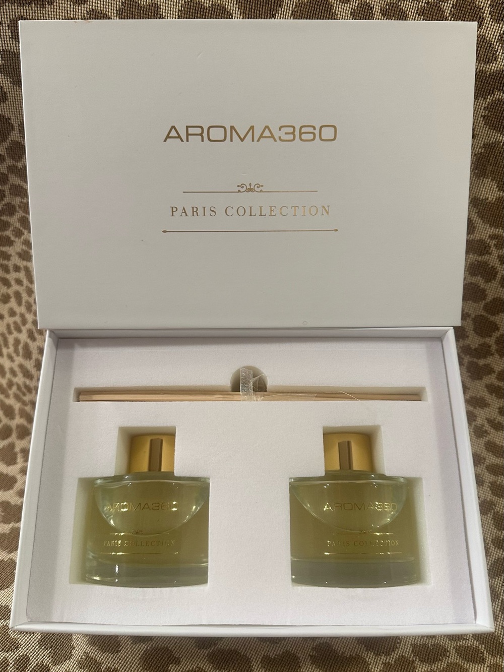 New In Box Aroma360 Paris Collection Reed Diffuser Duo~Chandelier~$80 Retail